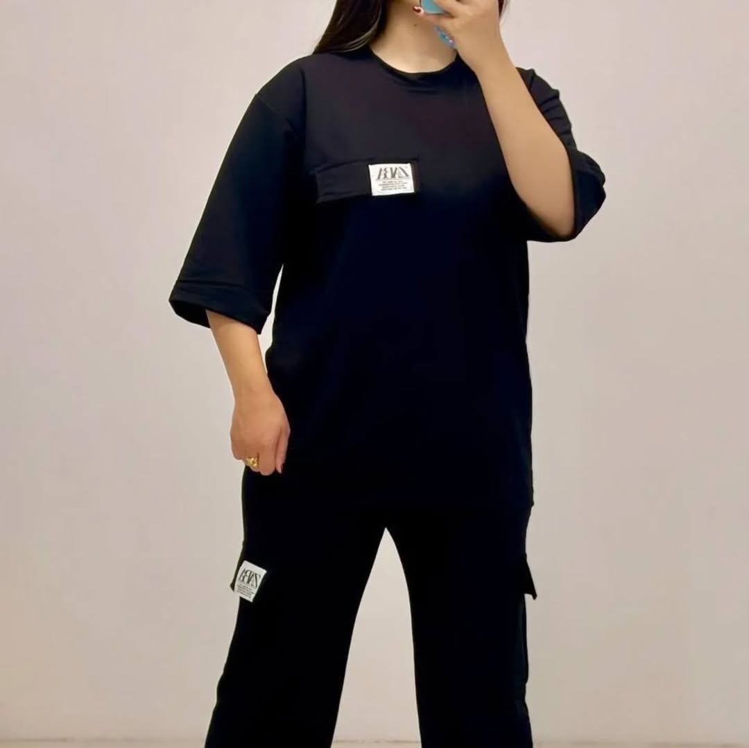 Ladics full set Fine lekra fabrics T-shirt and Pant